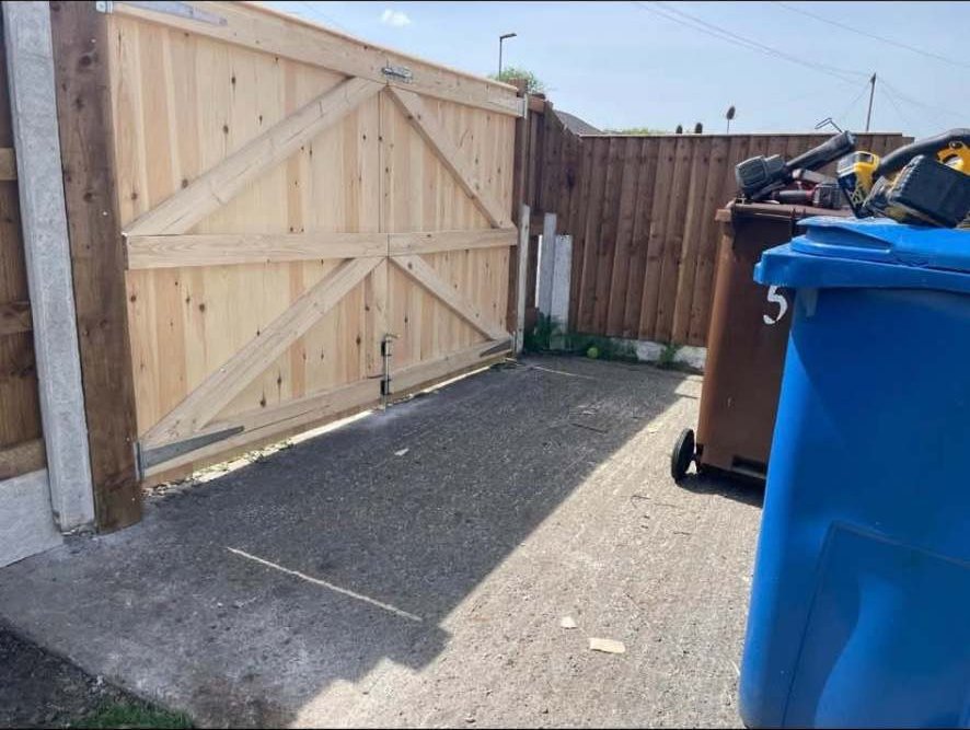 Heavy-duty braced timber driveway gates Lowton